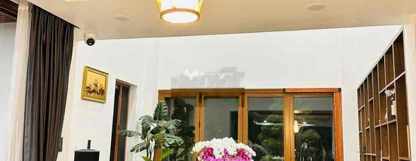 Bán nhà tọa lạc ngay tại Phường 15, Tân Bình giá bán cực sốc từ 13 tỷ có diện tích chính 55m2 ngôi nhà này có 4 phòng ngủ-03