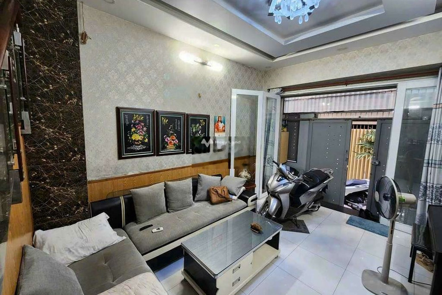 Trong nhà có 3 PN, bán nhà ở diện tích gồm 61m2 bán ngay với giá mua liền từ 2.97 tỷ tọa lạc gần Phường 9, Phú Nhuận-01