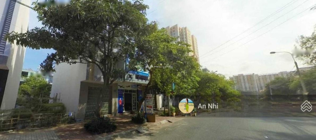 Bán đất có diện tích gồm 103m2 vị trí đẹp ngay tại Võ Văn Bích, Hồ Chí Minh