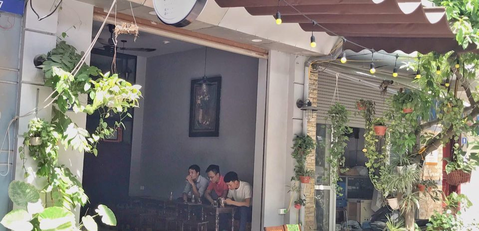 Cần sang nhượng quán cà phê doanh thu ổn định đường Nguyễn Cửu Đàm, Tân Phú. Diện tích 64m2