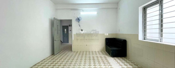 Cho thuê căn hộ giá rẻ 4 triệu/tháng tại Lê Thúc Hoạch, Tân Phú diện tích 35m2-02