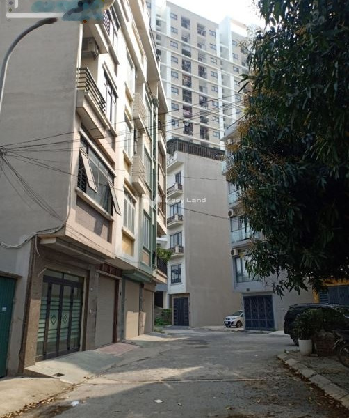 Cho thuê biệt thự tọa lạc ở Phú Thượng, Hà Nội thuê ngay với giá mềm chỉ 20 triệu/tháng với diện tích 300m2, tổng quan nhà này gồm 4 PN-01