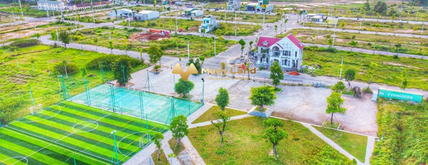 Giá khởi điểm từ 1.7 tỷ bán đất diện tích thực là 100 m2 vị trí mặt tiền tọa lạc ngay ở Huyện Tư Nghĩa, Tỉnh Quảng Ngãi, hướng Đông Nam-02