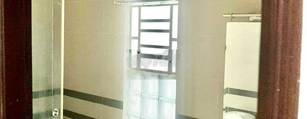 Cho thuê nhà mặt tiền đường số 14m Tân Phong 4x18m 2 lầu 4PN 3WC -02