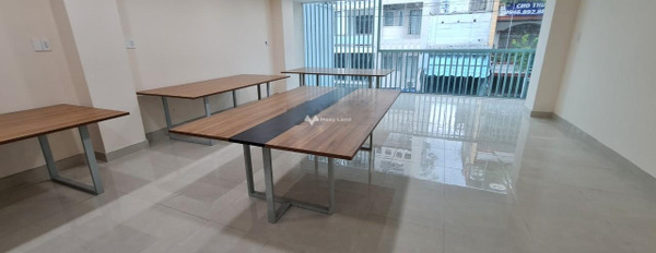 Vị trí đặt tọa lạc ngay tại Nguyễn Trọng Tuyển, Phường 15 cho thuê sàn văn phòng có diện tích gồm 60m2 nội thất nguyên vẹn Hỗ trợ setup theo yêu cầu.-02