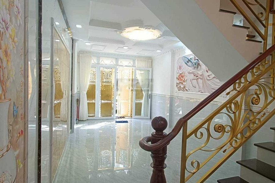 Bán nhà ở có diện tích chung 48m2 bán ngay với giá từ 5.25 tỷ vị trí thuận lợi tọa lạc trên Đường 10, Hồ Chí Minh-01