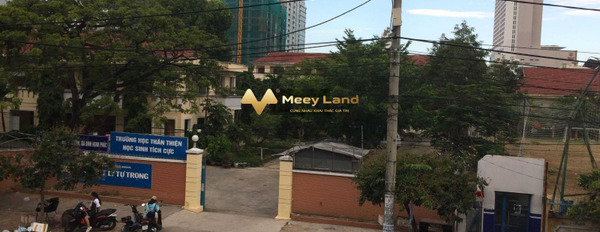 Gấp bán nhà vị trí đẹp tọa lạc ngay Phường Lộc Thọ, Nha Trang bán ngay với giá đặc biệt 20 tỷ diện tích rộng 71.8 m2 hướng Đông tổng quan căn này gồm ...-02