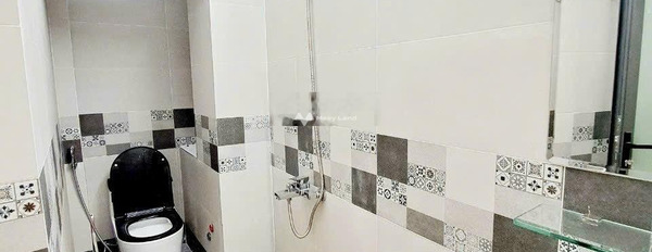 Nhà có 5 PN bán nhà ở có diện tích gồm 55m2 giá bán chốt nhanh từ 7.9 tỷ vị trí mặt tiền ngay Hoàng Hoa Thám, Hồ Chí Minh-02