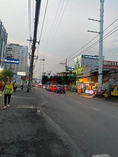 Bán liền kề vị trí đặt tại Tân Bình, Hồ Chí Minh giá bán giao lưu chỉ 120 tỷ diện tích thực như trên hình 710m2, tổng quan có tổng 6 PN-01