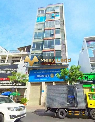 Ở Đường Hồng Hà, Quận Tân Bình, cho thuê nhà, giá thuê siêu mềm từ 140 triệu/tháng với dt là 700m2, nhà bao gồm 9 PN nói không với trung gian