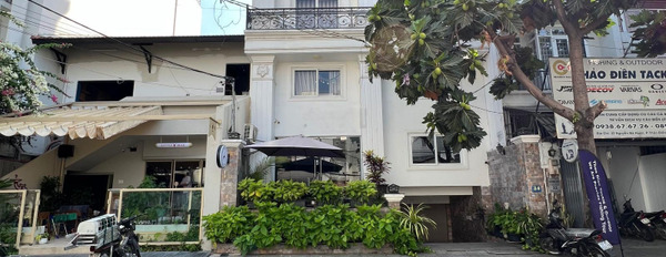 Bán tòa nhà căn hộ dịch vụ mặt tiền đường Nguyễn Bá Huân, Phường Thảo Điền, Quận 2. LH 0911 383 *** -02