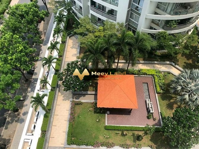 Bán căn hộ với diện tích 135m2 vị trí thuận lợi nằm tại Nguyễn Đức Cảnh, Quận 7-01