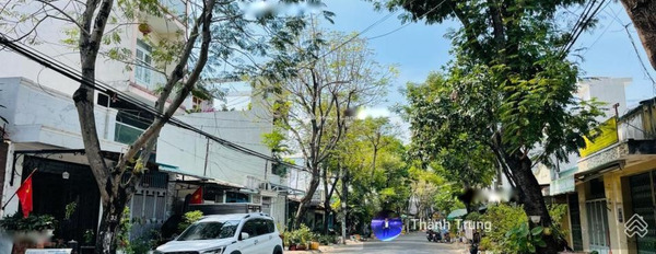 Bán nhà ở diện tích khoảng 88m2 giá bán công khai 6.8 tỷ vị trí mặt tiền tọa lạc trên Phước Bình, Quận 9-03