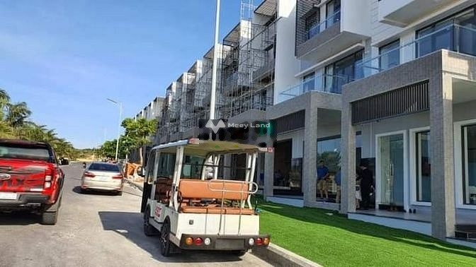 Ngay Cam Ranh, Khánh Hòa bán đất 4 tỷ với diện tích rộng 160m2-01