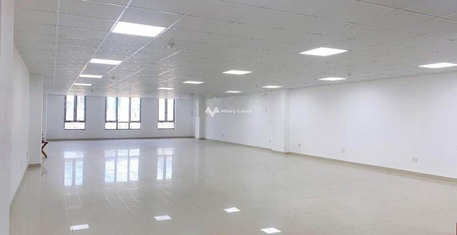 Nhà 3 phòng ngủ, cho thuê nhà diện tích thực đúng với trên ảnh 220m2 vị trí đặt nằm ngay Kim Liên, Hà Nội