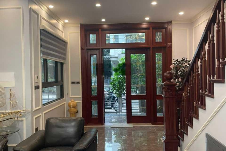 Chính chủ cần bán nhanh căn BT Vinhomes Thăng Long 123m2 đẹp chất lượng giá tốt tại An Khánh, HN -01