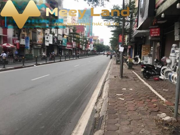 Bán nhà mặt phố Nguyễn Lương Bằng, Đống Đa, Hà Nội. Diện tích 115m2, giá 34,8 tỷ
