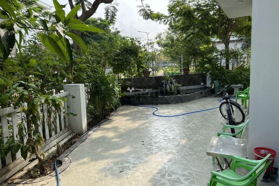 Ở tại Phong Phú, Bình Chánh, bán nhà, giá bán bất ngờ từ 11 tỷ diện tích chuẩn 160m2 cảm ơn đã xem tin.-01