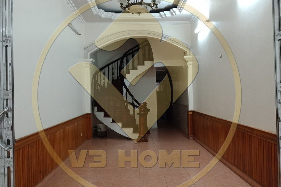 V3 Home cho thuê nhà mặt đường Ngô Gia Tự-01