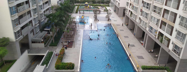 Nội thất chuẩn mới 100% Đầy đủ, bán căn hộ với diện tích chuẩn 77m2 vị trí đặt ở tại Tôn Dật Tiên, Tân Phú giá nhỉnh 4.3 tỷ-02