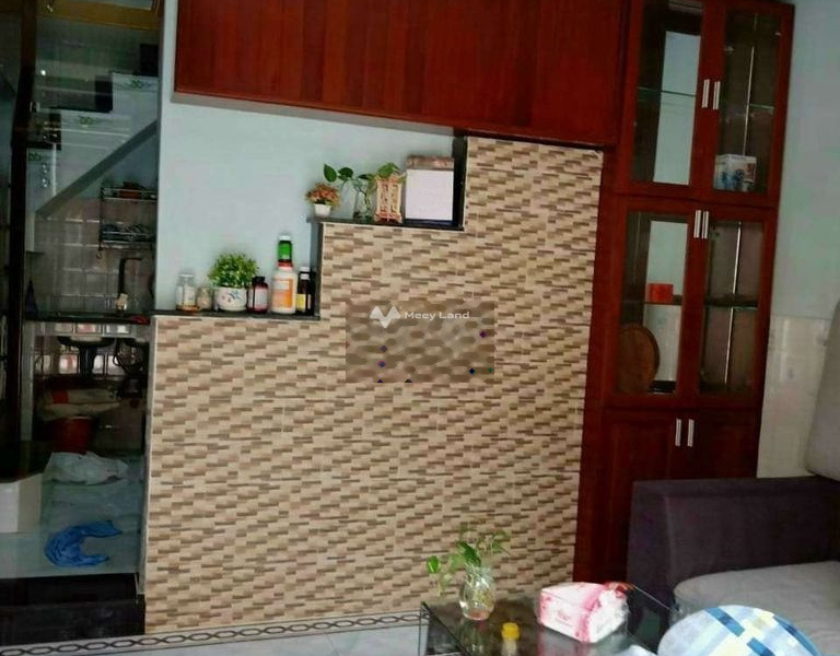 Với diện tích tiêu chuẩn 28m2, cho thuê nhà ở vị trí đẹp tọa lạc ngay ở Bình Hưng Hòa, Hồ Chí Minh, căn nhà có tổng 1 PN, 1 WC giá siêu rẻ-01