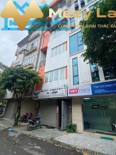 Ngay tại Thành Công, Hà Nội bán nhà giá bán chính chủ 14.9 tỷ trong nhà tổng quan gồm có 4 phòng ngủ-01