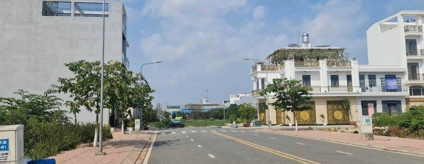 Cần bán đất mặt tiền đường Nguyễn Hữu Cảnh, ngay trung tâm hành chính Nhơn Trạch, thổ cư 100%, có sổ riêng, 120m2 giá 1,89 tỷ-02