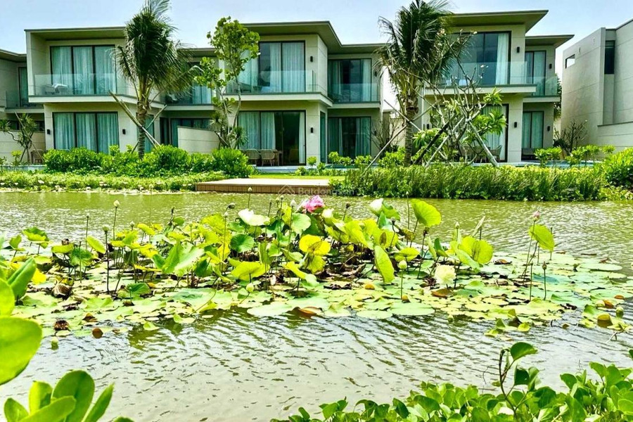 Bán villas biển Quy Nhơn chỉ 9,4 tỷ - có bể bơi trong sân vườn nhà. Tại Quy Nhơn giá rẻ bất ngờ-01