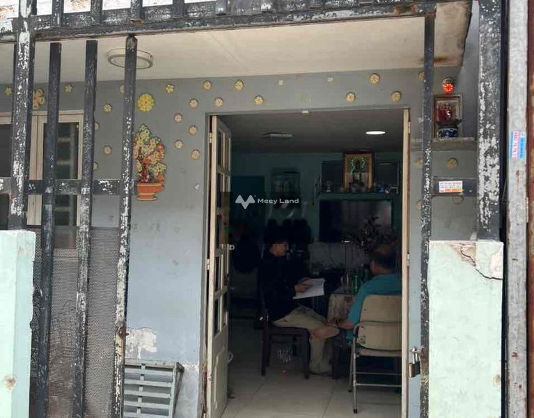 Vị trí thuận tiện Võ Trần Chí, Bình Tân bán nhà bán ngay với giá khủng chỉ 1 tỷ trong căn này có tổng 2 PN 1 WC-01