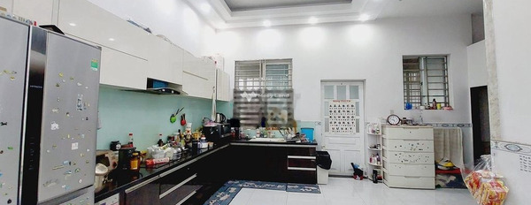 Căn nhà có tất cả 3 phòng ngủ, cho thuê nhà, giá thuê công khai 12 triệu/tháng diện tích thực dài 144m2 vị trí đẹp tọa lạc ở Bửu Long, Biên Hòa-02