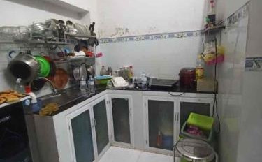 Có diện tích rộng 18m2 bán nhà Bên trong Tân Phú, Hồ Chí Minh căn nhà gồm 3 phòng ngủ hỗ trợ mọi thủ tục miễn phí, giá mùa dịch.-03