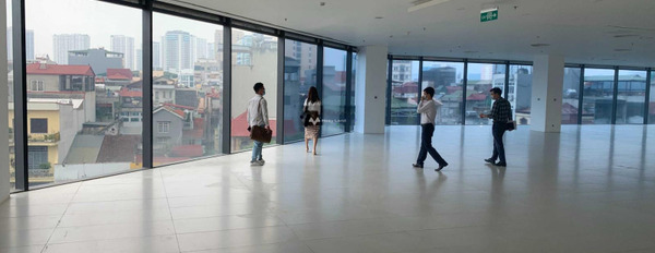 Cho thuê sàn văn phòng Discovery Complex vị trí thuận lợi tọa lạc tại Dịch Vọng, Hà Nội diện tích chuẩn là 1000m2-03