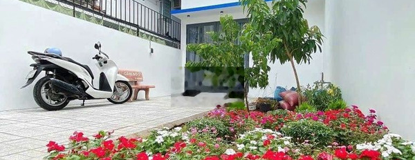Bán nhà sân vườn ngay trung tâm Ninh Kiều - cách DHCT 2p đi xe -02