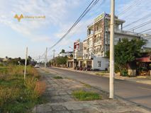 Cần tiền bán gấp nhà đang ở tại Cam Thuận