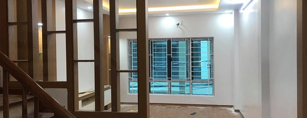 Bán nhà Di Trạch, Nhổn 41,2m2, 4 tầng, 4 ngủ, gác lửng, nội thất đẹp 3,65 tỷ-02