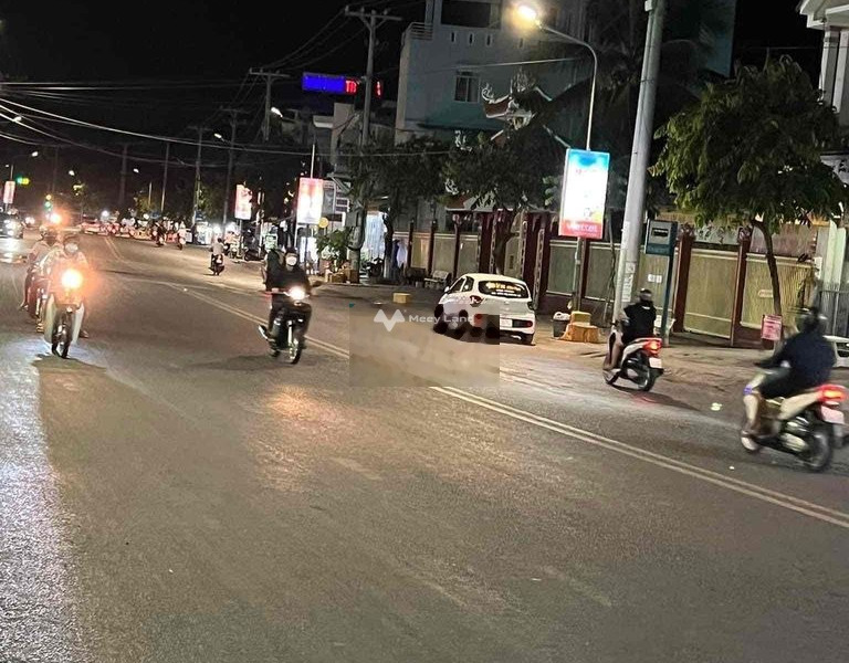 Bán nhà Đông Xuyên, An Giang diện tích 106m2-01