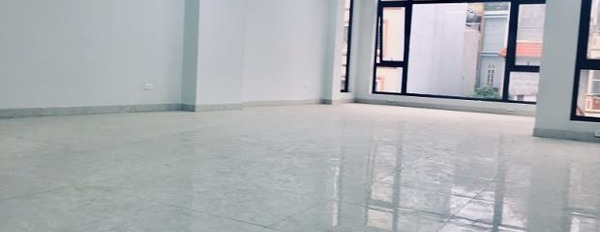 Bán tòa nhà building 10 tầng phố Lạc Long Quân 180m2, giá 50 tỷ-02