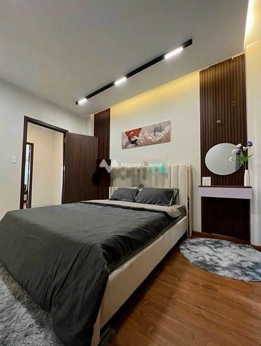 Tổng 4 phòng ngủ cho thuê nhà ở diện tích 81m2 thuê ngay với giá êm 26 triệu/tháng mặt tiền nằm ngay tại Tân Bình, Hồ Chí Minh-01