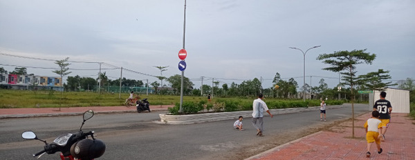 Cần ra nền kế gốc Khu Vạn Phát Avenue, thành phố Sóc Trăng-02