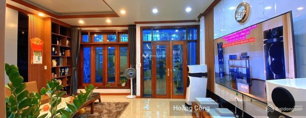 12 tỷ, bán liền kề có diện tích 80m2 vị trí mặt tiền tọa lạc gần Hà Đông, Hà Nội nội thất đa dạng Đầy đủ chính chủ đăng tin-03