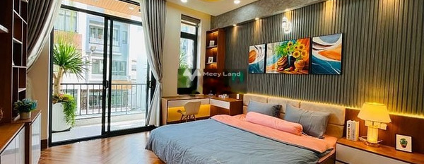 Bán biệt thự diện tích chung 328m2 Bên trong Quang Trung, Hồ Chí Minh bán ngay với giá cực sốc từ 15.5 tỷ, ngôi nhà này có 4 PN, 5 WC-02