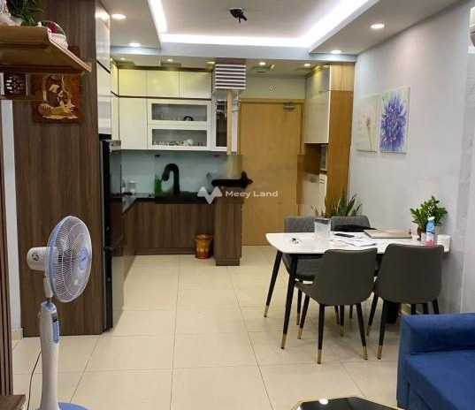 Tại Phú Lợi, Thủ Dầu Một bán chung cư giá bán cạnh tranh 2.05 tỷ, hướng Đông - Nam, trong căn hộ này có 2 PN, 2 WC hỗ trợ mọi thủ tục miễn phí