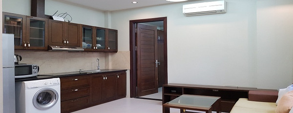 Cho thuê căn hộ dịch vụ tại Đặng Thai Mai, Tây Hồ, 50m2, 1 phòng ngủ, đầy đủ nội thất-02