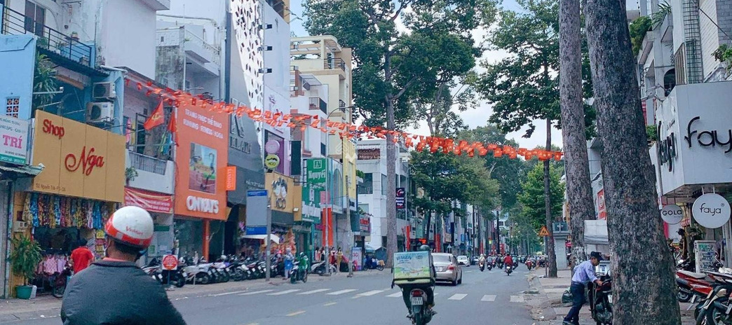 Vị trí thuận tiện Phường 4, Hồ Chí Minh bán nhà giá bán bất ngờ 37 tỷ
