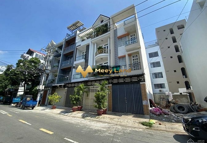 Vào ở ngay giá hấp dẫn chỉ 9.1 tỷ bán nhà diện tích gồm 80 m2 vị trí mặt tiền ngay trên Quận Tân Phú, Hồ Chí Minh tổng quan trong nhà 1 PN 1 WC lh xem...