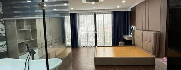 Nhà gồm 6 phòng ngủ bán nhà ở có diện tích gồm 64m2 giá bán đặc biệt từ 16.8 tỷ vị trí ngay ở Võ Thị Sáu, Hồ Chí Minh-03