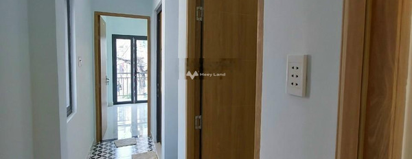 Nhà 4 phòng ngủ bán nhà ở có diện tích gồm 40m2 bán ngay với giá mua ngay chỉ 5.5 tỷ vị trí tiện lợi Phường 9, Hồ Chí Minh, hướng Đông - Nam-03