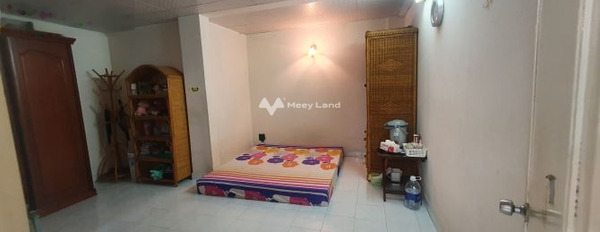 Vị trí đặt ở trung tâm Nguyễn Kiệm, Phường 4, bán căn hộ giá bán chính chủ chỉ 4.5 tỷ, tổng quan bên trong ngôi căn hộ 3 phòng ngủ vị trí trung tâm-02