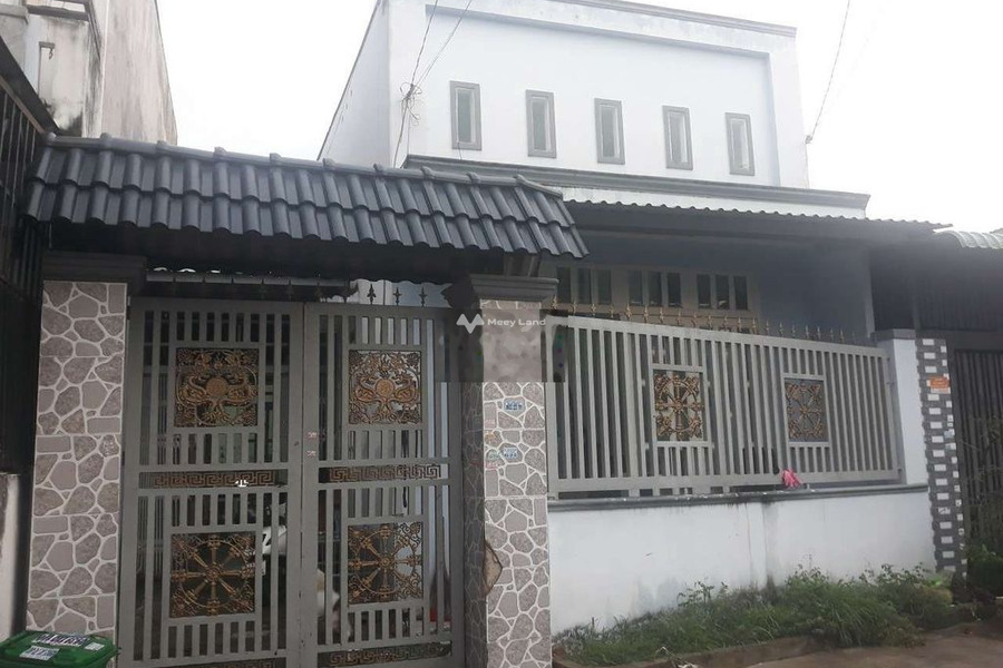Bán nhà diện tích khoảng 105m2 ngay tại Nguyễn Thị Sáu, Hóc Môn bán ngay với giá chốt nhanh 3.31 tỷ ngôi nhà có tất cả 3 phòng ngủ, 2 WC-01