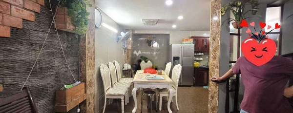 Vị trí đẹp tọa lạc ngay trên Lê Thúc Hoạch, Tân Phú bán nhà bán ngay với giá hợp lý 10.2 tỷ nhìn chung gồm có 5 phòng ngủ 6 WC-02